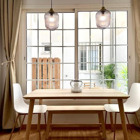 מאלגה Encantador Apartamento Con Patio מראה חיצוני תמונה