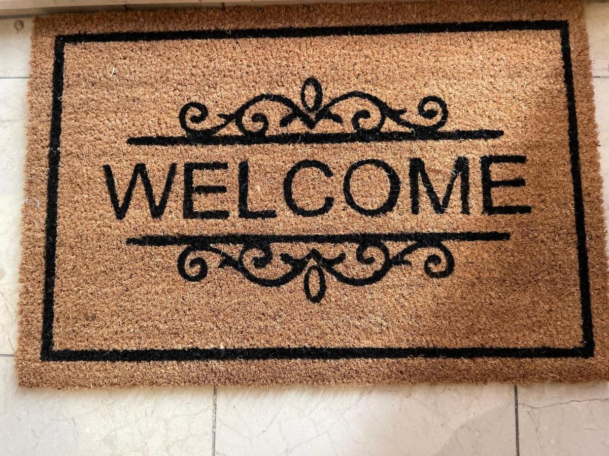מאלגה Encantador Apartamento Con Patio מראה חיצוני תמונה